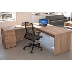 Presence Executive Radial Workstation